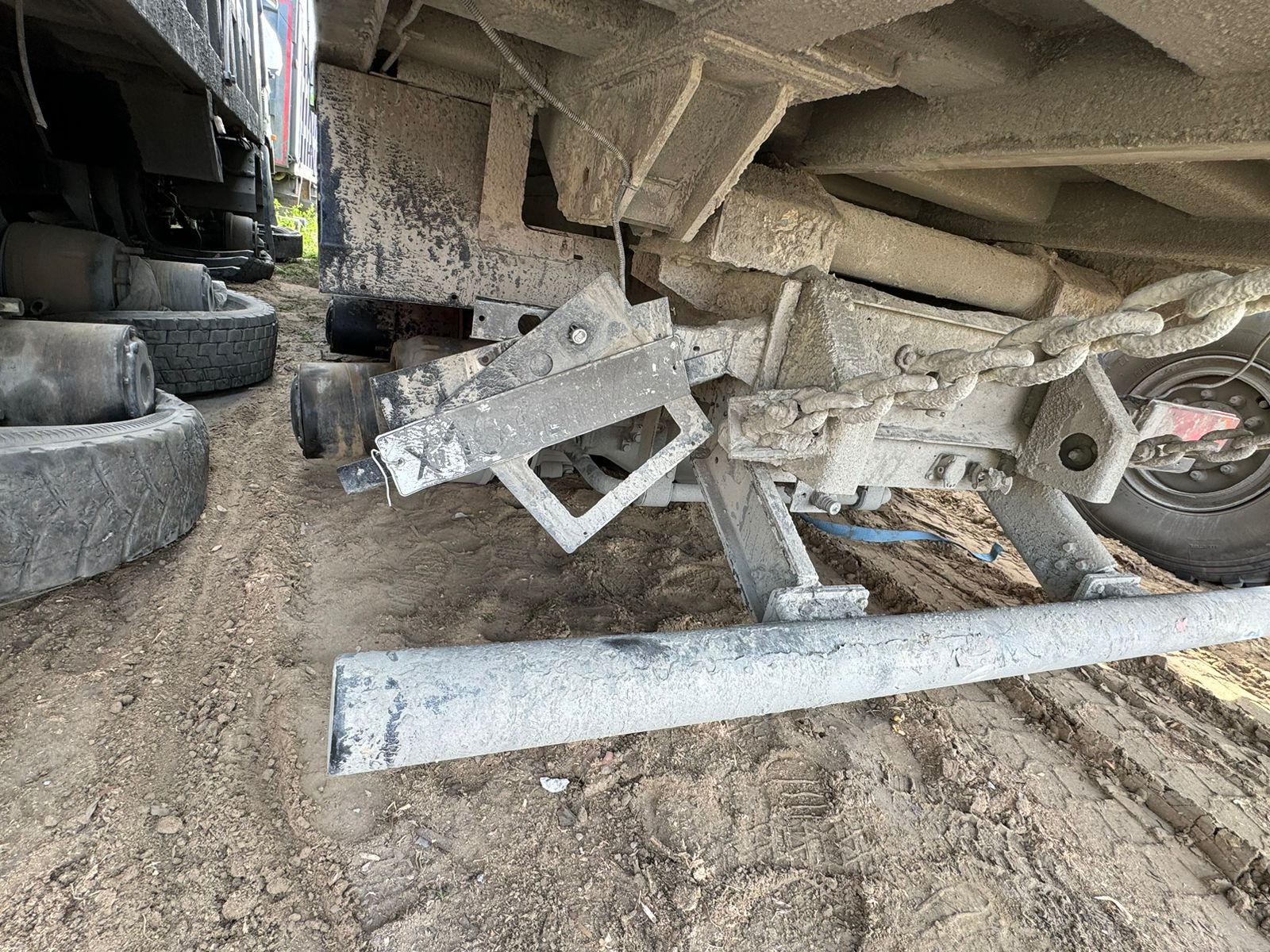 Shacman (Shaanxi) SX* 8x4 Самосвал 2023 г. - фото 15